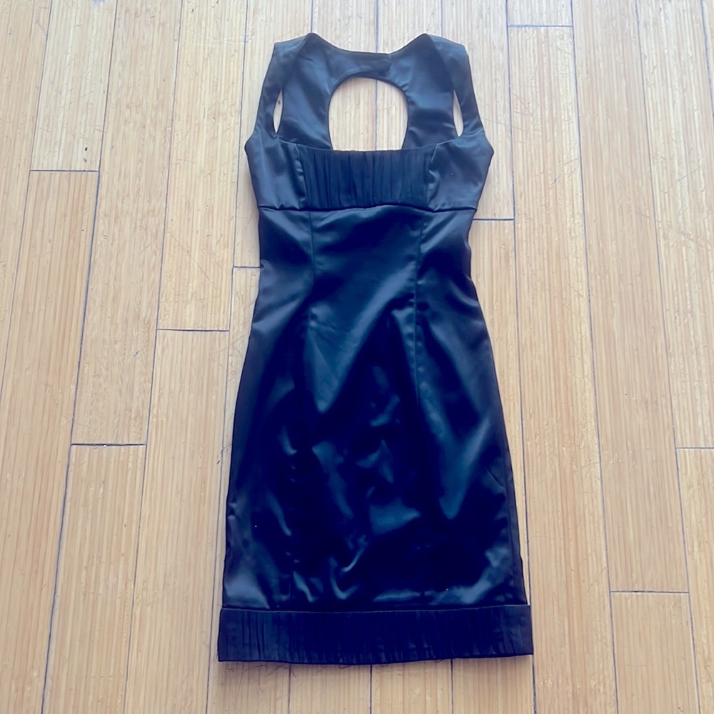 BEBE DRESS SIZE XS
